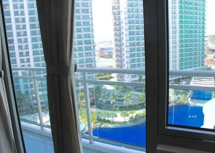 Aparthotel 2br Azure Beachview Unit @ Positano W/free Parking